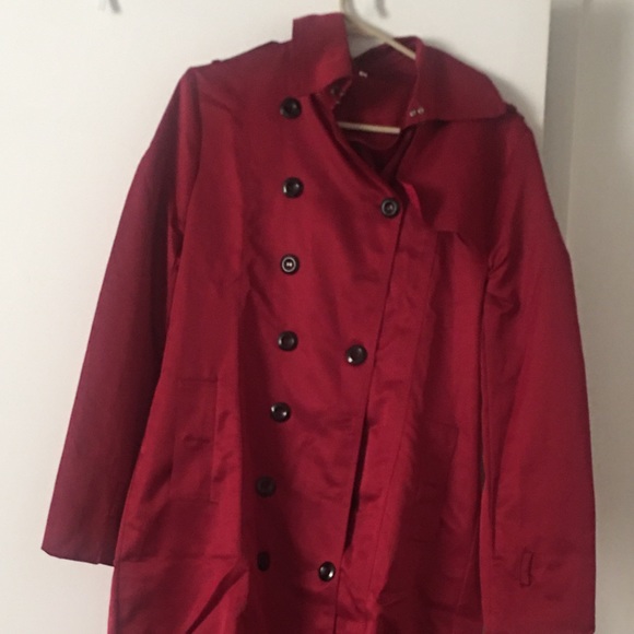 Burgundy Trench Coat with Removable Belts - Picture 5 of 6